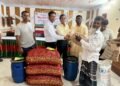 সালথায় কৃষকদের মাঝে বিনামূল্যে বীজ ও সার বিতরণ