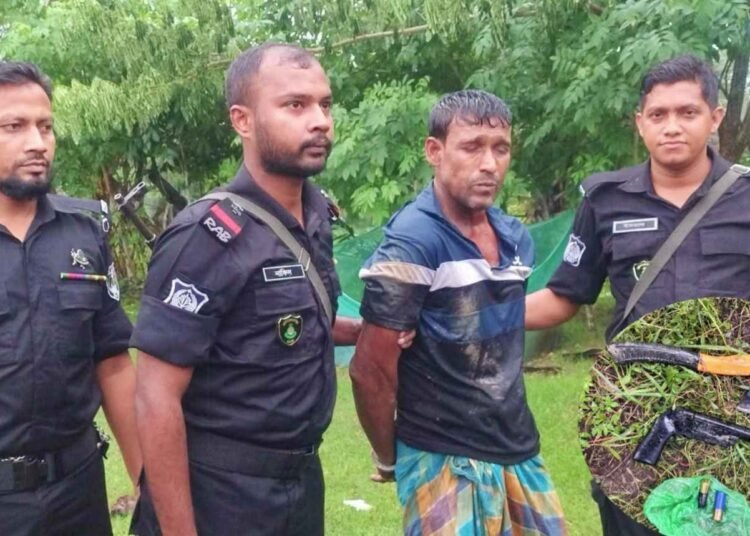 নড়াইলে র‍্যাবের অভিযানে অস্ত্র গুলিসহ একজন গ্রেপ্তার