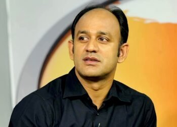 ব্যারিস্টার সুমনের জামিনে আংশিক পরিবর্তন